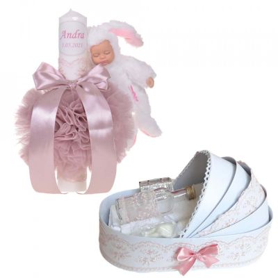 Pachet Lumanare botez personalizata si trusou botez in landou pentru Fata cu decor Roz Denikos® 802 NKO5231