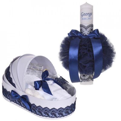 Lumanare botez personalizata plus trusou botez in landou pentru Baieti dantela Bleumarin Denikos® 864 - NKO5293