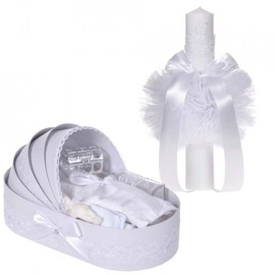 Pachet Botez cu lumanare si trusou botez in landou Unisex cu decor dantela Alba Denikos® 889 NKO5318
