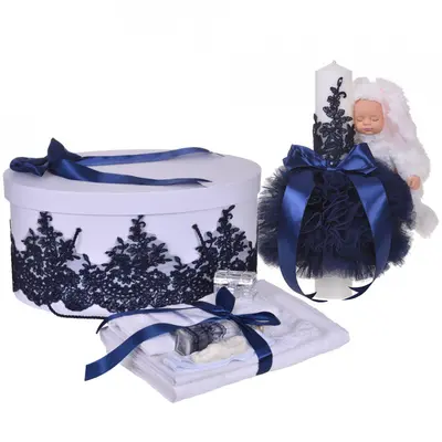Set elegant trusou botez si cutie trusou pentru Baieti Denikos&reg; 927 cu lumanare iepuras si dantela Bleumarin  - NKO5356