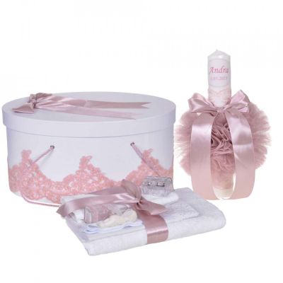 Set Lumanare botez personalizata cu nume Fetita si trusou botez cu cutie dantela Roz pudra Denikos® 938 NKO5367