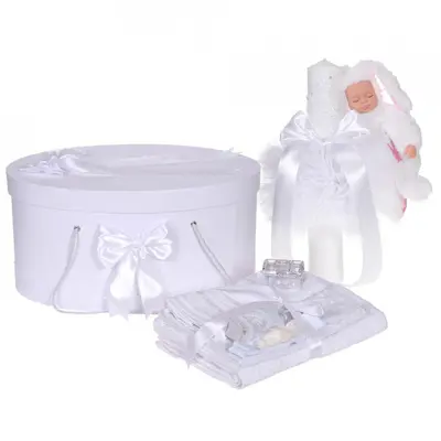 Pachet trusou botez Unisex cu lumanare si cutie de trusou cu iepuras Alb Denikos&reg; 898 NKO5327