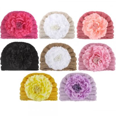 Caciulita crosetata tip turban cu floare aplicata MDx-19093-sa6