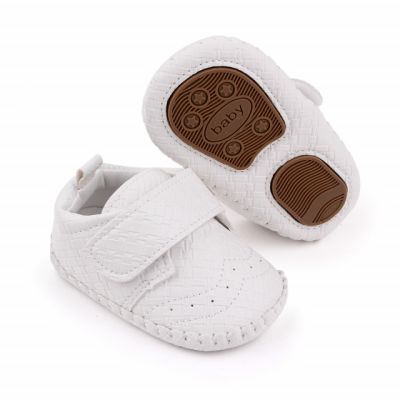 Pantofiori albi eleganti pentru baietei MBd2651-3-p9.6-9 luni (Marimea 19 incaltaminte)
