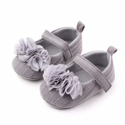 Pantofiori gri cu floricele din tulle aplicate ADd2429-3-sa21