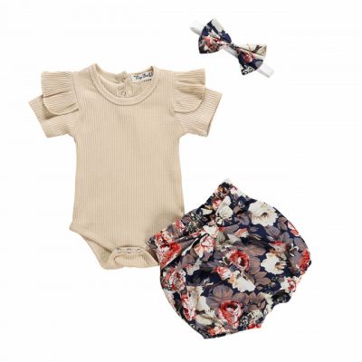 Costumas cu body crem si pantaloni scurti inflorati MD02-005-cd