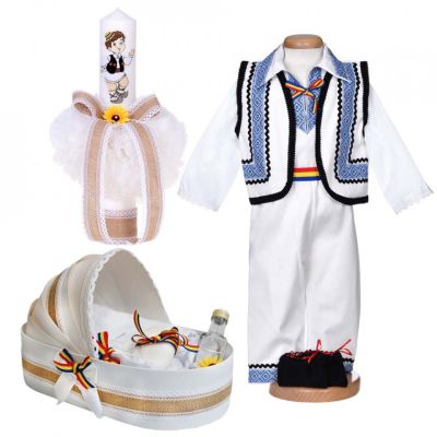 Set botez popular trusou botez landou pentru Baietel cu lumanare si costum national Denikos® 1039 NIK5537