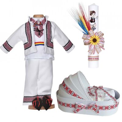 Pachet lumanare botez si trusou botez landou si costum national Baietei Denikos® C9271 NIK5521