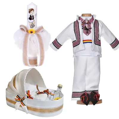Pachet trusou botez in landou cu lumanare si costum traditional Baiat Denikos&reg; 1049 NIK5509