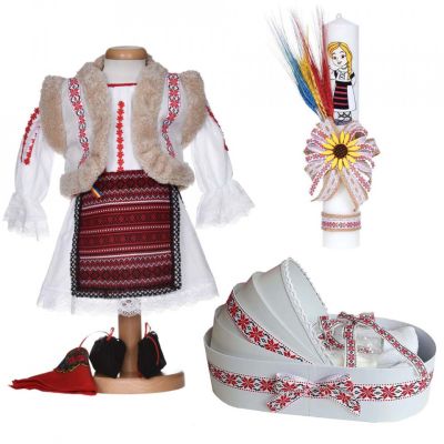 Set costum national fata cu trusou botez landou si lumanare cu decor traditional Denikos® C9273 NIK5523