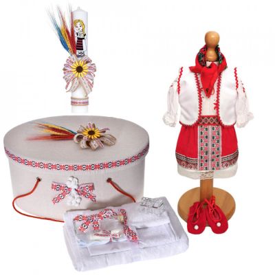 Set rochita populara Fetita cu trusou botez Denikos® C9105 si cutie trusou cu lumanare decor traditional NIK5478