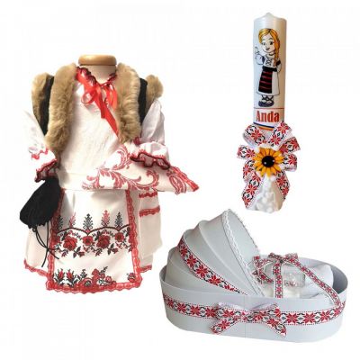Set costum rochita populara Fetite si trusou botez cu lumanare personalizata in decor traditional Denikos® C9019 NIK5457