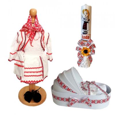 Set costum rochita traditionala si lumanare personalizata cu trusou botez decor popular Fete Denikos® C9018 NIK5456