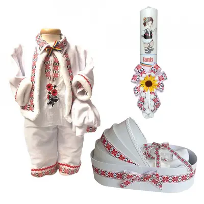 Set hainute botez cu trusou si lumanare personalizata Baietel Denikos&reg; C9009 decor traditional NIK5447