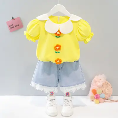 Costumas cu bluzita galbena si pantalonasi din blugi - Floricele MDXQ1966-1-dg