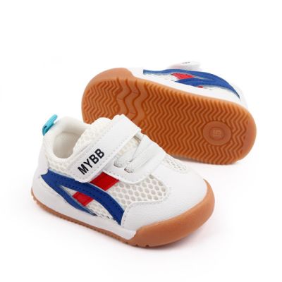 Adidasi albi cu insertii rosii si albastre pentru bebelusi (marime disponibila: marimea 23) mdmy22-1-1-sa48.marimea 23