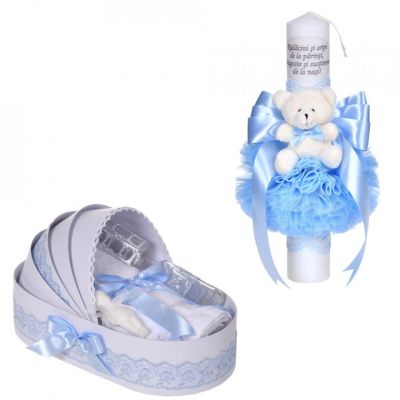 Set lumanare botez cu mesaj si ursulet Denikos C1080 dantela bleu ingusta si trusou botez in landou Baietel NKO5758