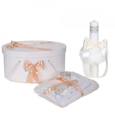 Pachet trusou botez cu lumanare cu mesaj si cutie trusou Unisex, decor elegant dantela Ivoire Denikos&reg; C1114 NKO5792