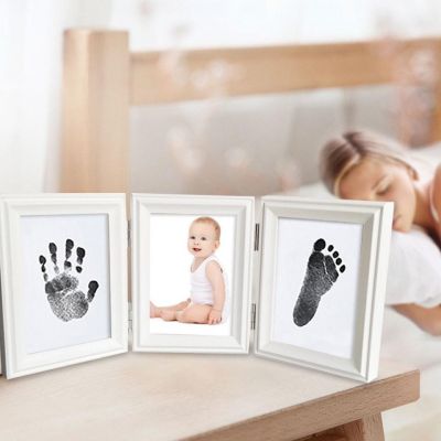 Kit rama foto tripla mobila cu cerneala pentru manuta si piciorus (Culoare rama: Natur, Culoare ink: Negru) JEMdrl-r32