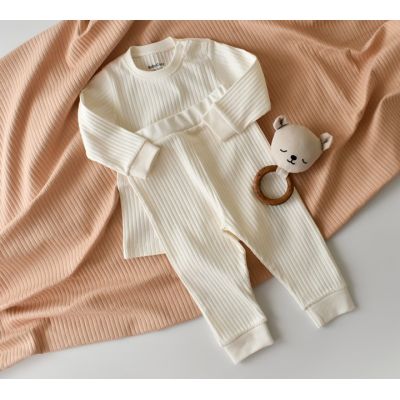 Set bluzita cu maneca lunga si panataloni lungi din bumbac organic si 5% elastan - Ecru, Baby Cosy (Marime: 9-12 luni) JEMBC-CSYR4503-9