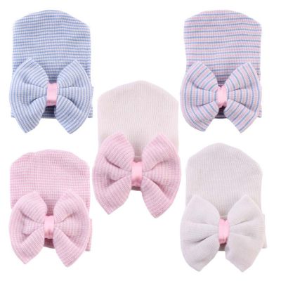 Caciulita subtire de nou-nascut cu funda (Culoare: Multicolor) JEMcasubfun1