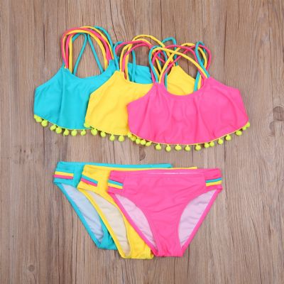Costum de baie cu ciucuri din 2 piese (Culoare: Bleu, Varsta: 3 - 4 ani) JEMdrl47b2af12