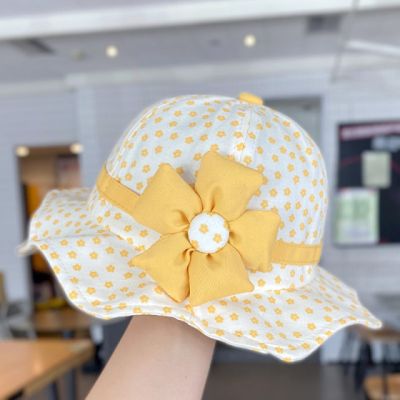 Palariuta ivoire pentru fetite - Yellow flower MDHAT357-2-pa02
