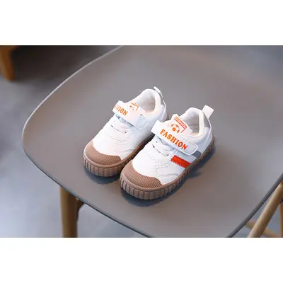 Adidasi albi cu dungi gri si portocalii MD208-2-DE3