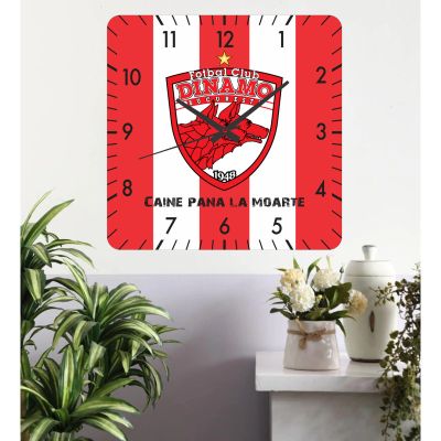 Ceas de perete dinamo - caine pana la moarte -rosu-40x40 cm-plastic-patrat