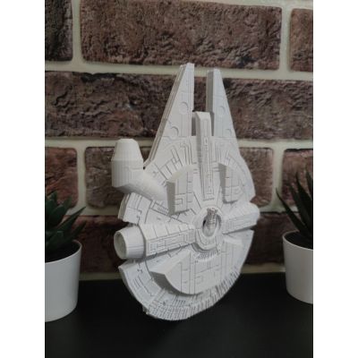 Figurina 3d falcon