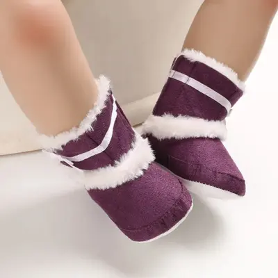 Cizmulite mov imblanite cu fulgi albi brodati MDc-949-2-sa2