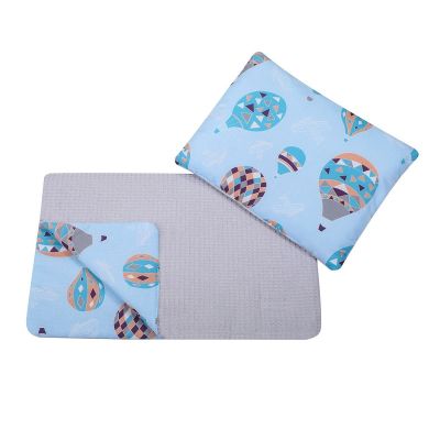 Set paturica si perna pentru bebe, bumbac si velvet, Balloons EKDspp82405