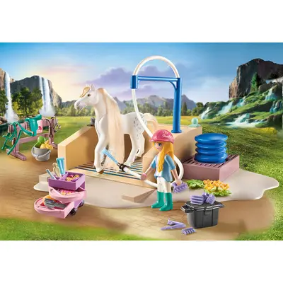 Playmobil - Spalatorie Cu Isabella Si Calutul Lioness ARTPM71354
