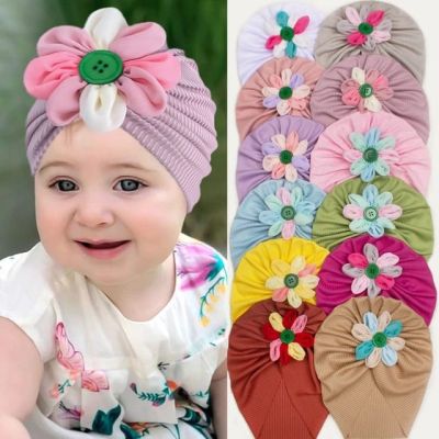 Caciulita tip turban cu floricica multicolora md23107-ct7