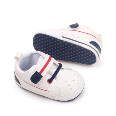 Tenisi albi cu insertii bleumarine pentru bebelusi mdbmh3013-2-p3