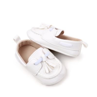 Pantofiori albi tip mocasini cu ciucurasi chbbw3238-3-va1