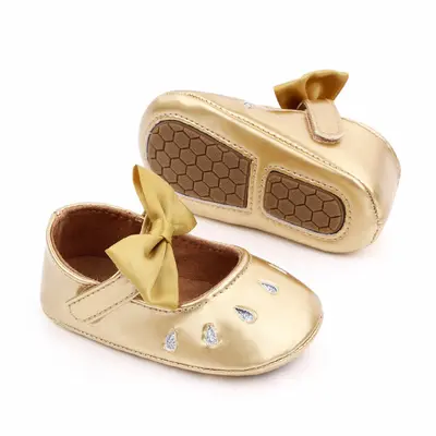 Pantofiori aurii din lac cu puncte argintii chd2585-3-va8