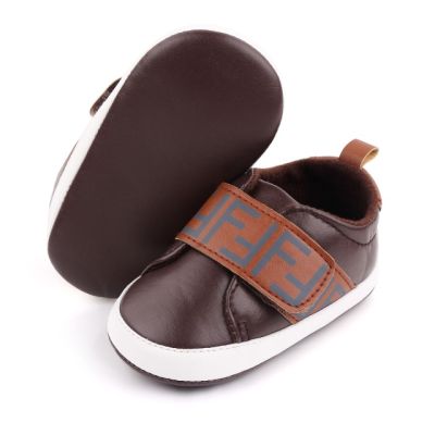 Pantofi maro cu bareta lata cu arici chd2551-2-va15
