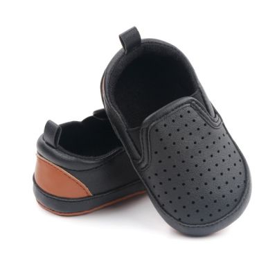 Pantofiori negri tip mocasinii cu perforatii chd2731-1-va3