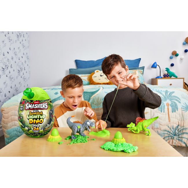 Smashers - Mega Ou surpriza cu peste 26 accesorii, Dino Jurassic Light-Up BKF74108