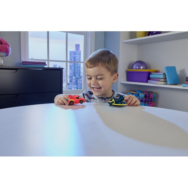 FISHER PRICE BATWHEELS SET 2 MASINUTE CU LUMINI REDBIRD SI BATWING SCARA 1:55 VIVMTHML26