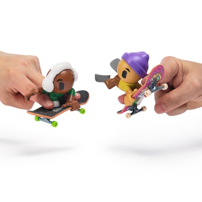 TECH DECH SK8 CREW PACHET 2 SETURI PLACA SI FIGURINA 9.6CM CASCA MOV SI CASTI ALBE VIV6071061_20148774