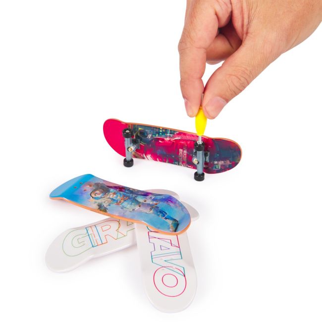TECH DECK PACHET 4 PIESE FINGERBOARD GUSTAVO 9.6CM VIV6028815_20147449