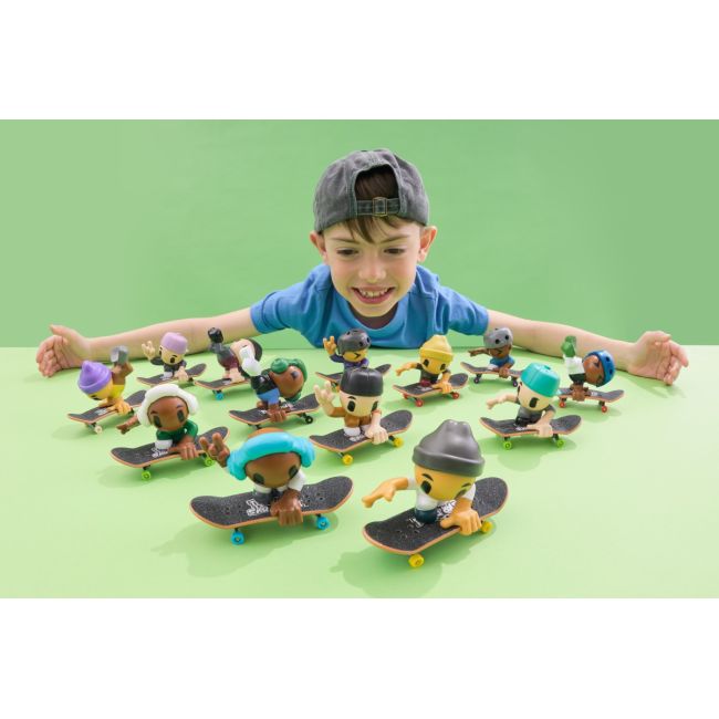 TECH DECK SK8 CREW PACHET 2 SETURI PLITA SI FIGURINA 9.6CM CASCA ALBA SI CASTI GRI VIV6071061_20148775