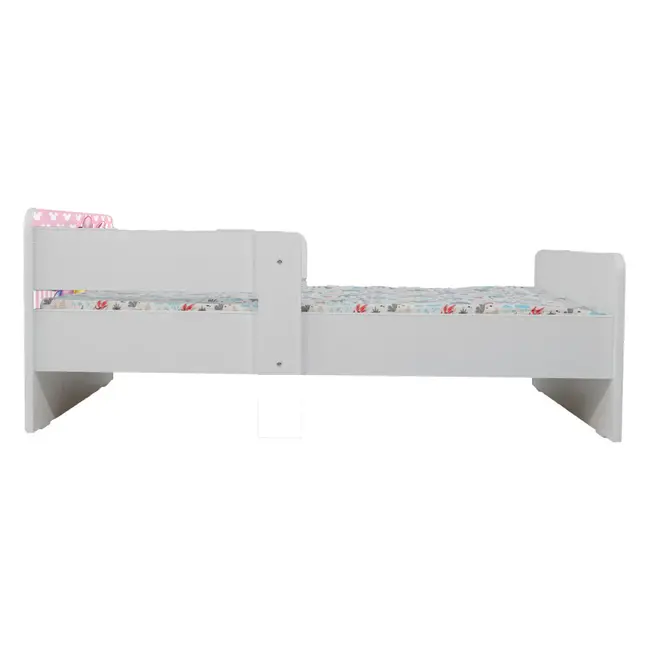 Patut Pentru Fetite Cu Personajul Minnie 2, Cu Dubla Protectie/ Paravane, Cu Saltea SafeNest De 130x60 Cm Ptv7152