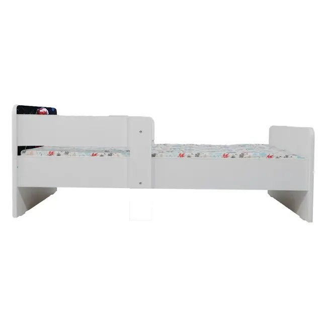 Pat Cu Spiderman 2 De Baieti 2-8 Ani, Cu Protectie Dubla, Cu Saltea SafeNest 140x70 Cm Ptv7298