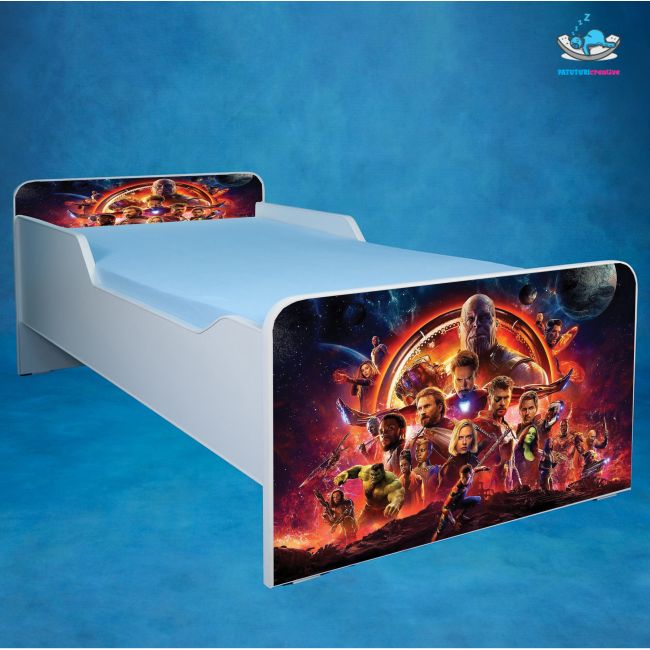 Pat pentru baieti 2-8 ani Avengers, cu saltea inclusa de 140x70 Cm Ptv3532