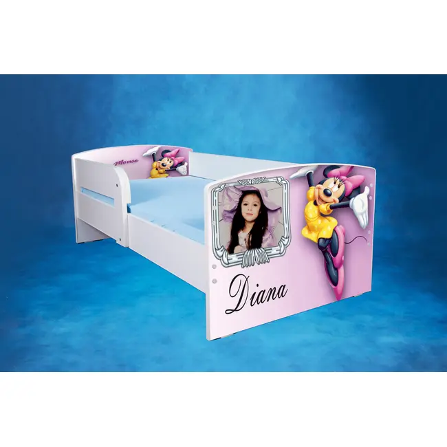 Pat pentru fete 2-6 ani Personalizat Minnie, Cu Protectie si saltea de 130x60 Cm Ptv2787