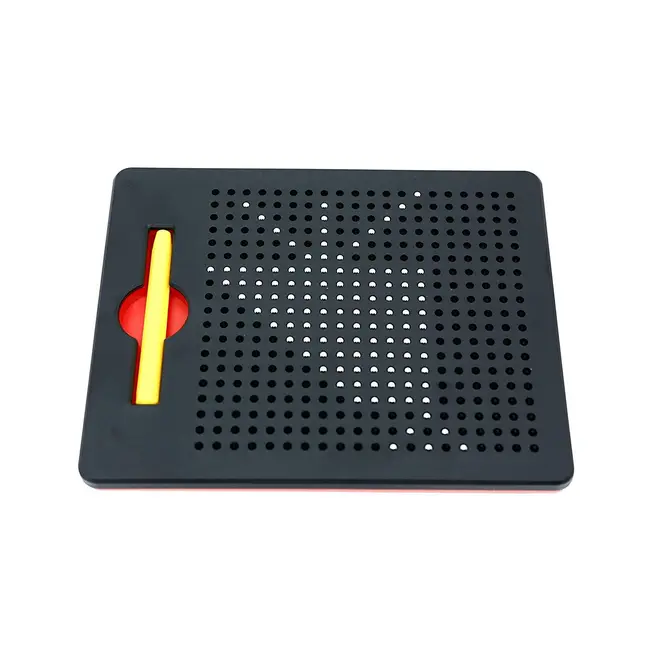 Tablita de desen cu magneti - 380 piese