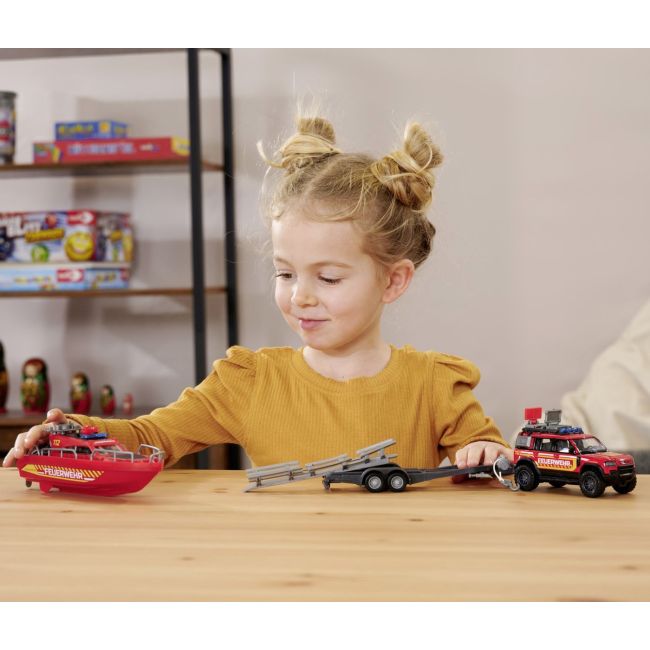 MAJORETTE SET MASINA DE POMPIERI LAND ROVER SI BARCA DE SALVARE VIV213716001038